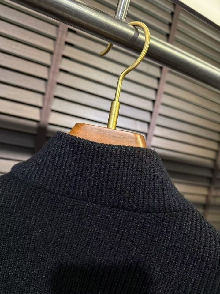10719.jpg