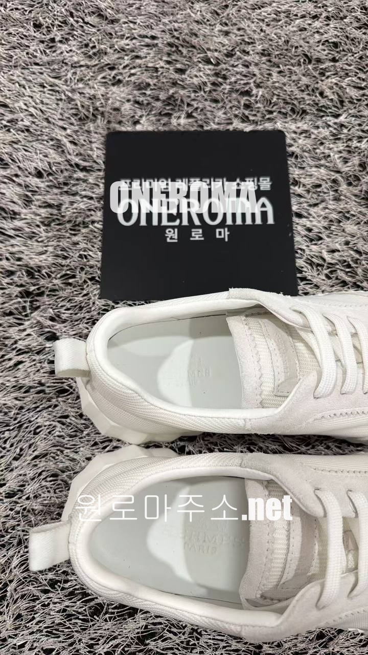 batch_6183763797206569489.jpg