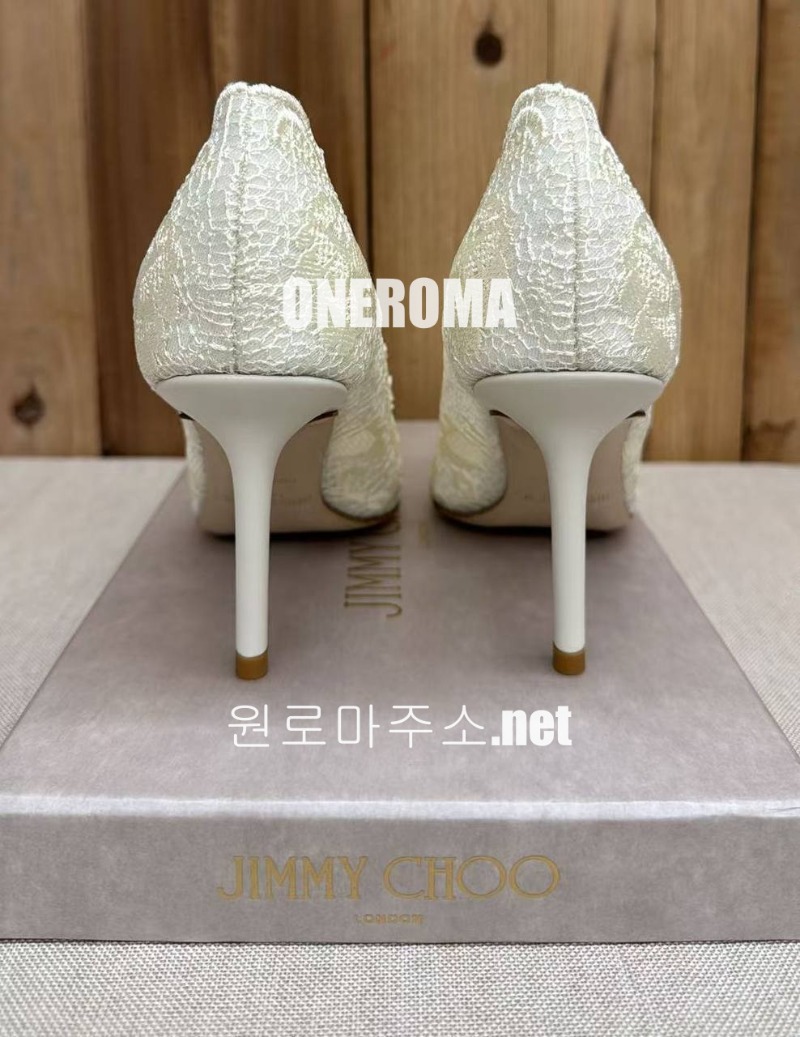 batch_6224385043841356983.jpg