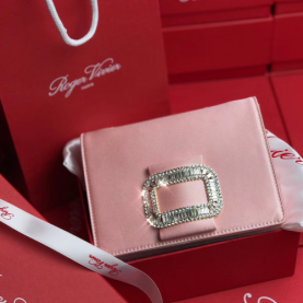 ROGER VIVIER 로저비비에 엠벨리쉬 미니 숄더 18CM R60029