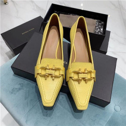 BOTTEGA VENETA 보테가베네타 키튼 힐 송치 가죽 로퍼 굽높이4.5CM  BV90610-3 2020/신상