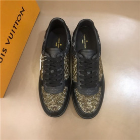 LOUIS VUITTON 루이비통 남여공용 스니커즈 신상
