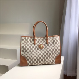 CELINE 셀린느 카바스 트리옴페 토트백 C015010 