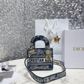 DIOR 디올 레이디 디라이트 M0500 2COLOR