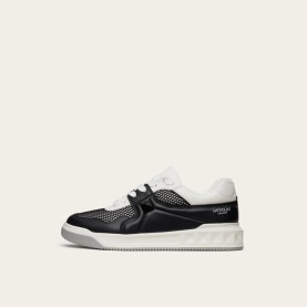 VALENTINO 발렌티노 남성 블랙 스니커즈