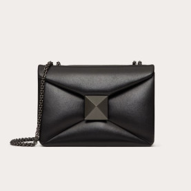 VALENTINO 발렌티노 STUD 스몰 체인 스터드 쉽스킨백