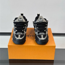 LOUIS VUITTON 루이비통 남성용 스니커즈 L97553 2COLOR