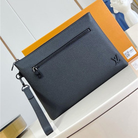 LOUIS VUITTON 루이비통 테이크오프 클러치백 M25955