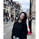●월간 판매 2위● PRADA 프라다 트라이앵글 플레이트 울 니트