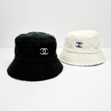 CHANEL 샤넬 부클 버킷햇