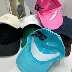 CHANEL 샤넬 자수 로고 볼캡