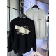 ●월간 판매 8위● MAISON MARGIELA 메종마르지엘라 테이프 나염 맨투맨 2COLOR