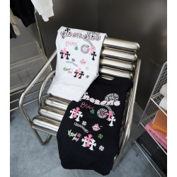 CHROME HEARTS 크롬하츠 키스데이 맨투맨
